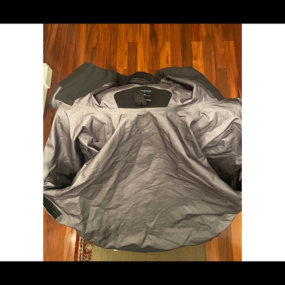 (SOLD) Arc'teryx Sidewinder Jacket (Gore-Tex Shell) 24k Black XL (Mens) - Picture 3 of 16